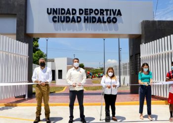 En Suchiate, Rutilio Escandón inaugura Unidad Deportiva Municipal digna y segura