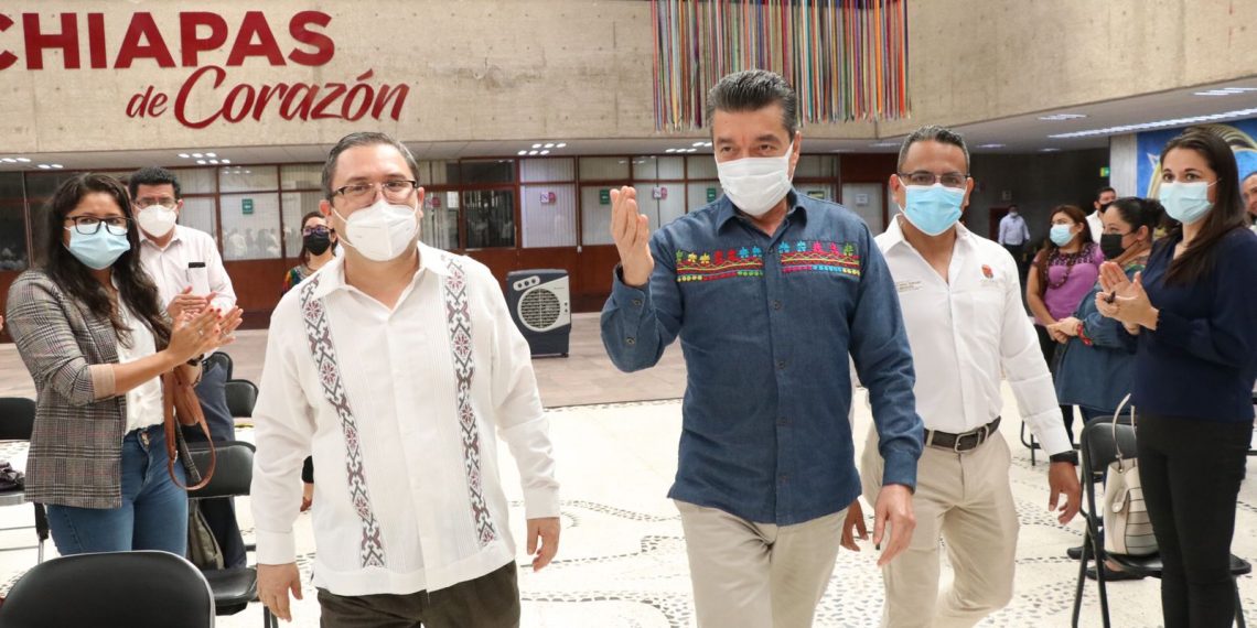 En Chiapas invertimos en el fortalecimiento de la vocación científica y tecnológica: Rutilio Escandón