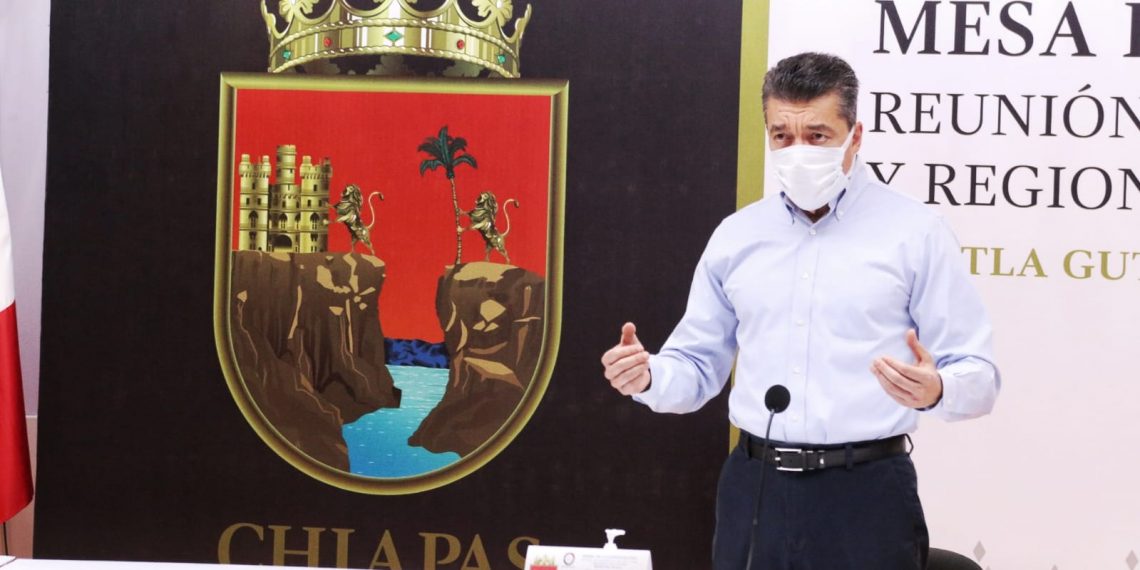 Aún con protección de la vacuna, hay que mantener medidas preventivas ante COVID-19: Rutilio Escandón