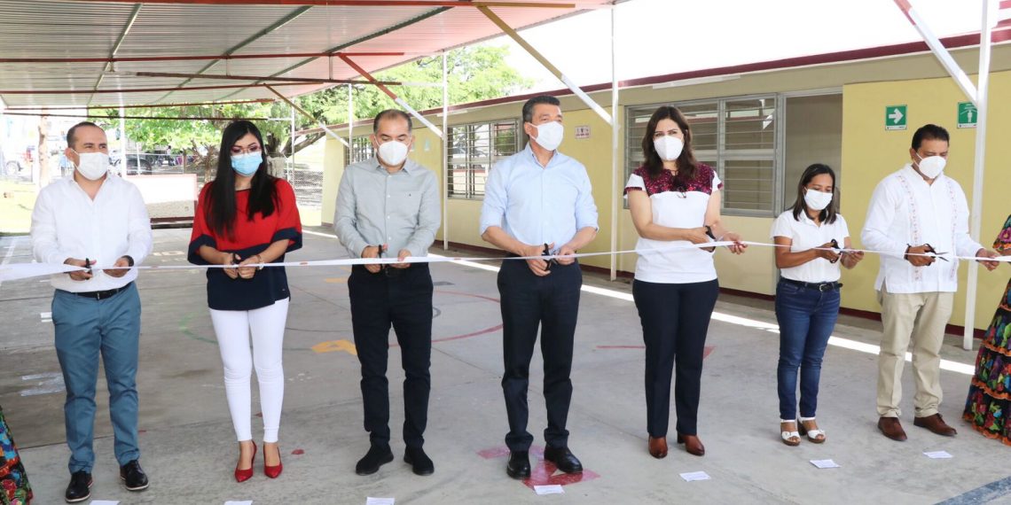 En Chiapa de Corzo, Rutilio Escandón inaugura edificios del Jardín de Niños “Ángel Albino Corzo”