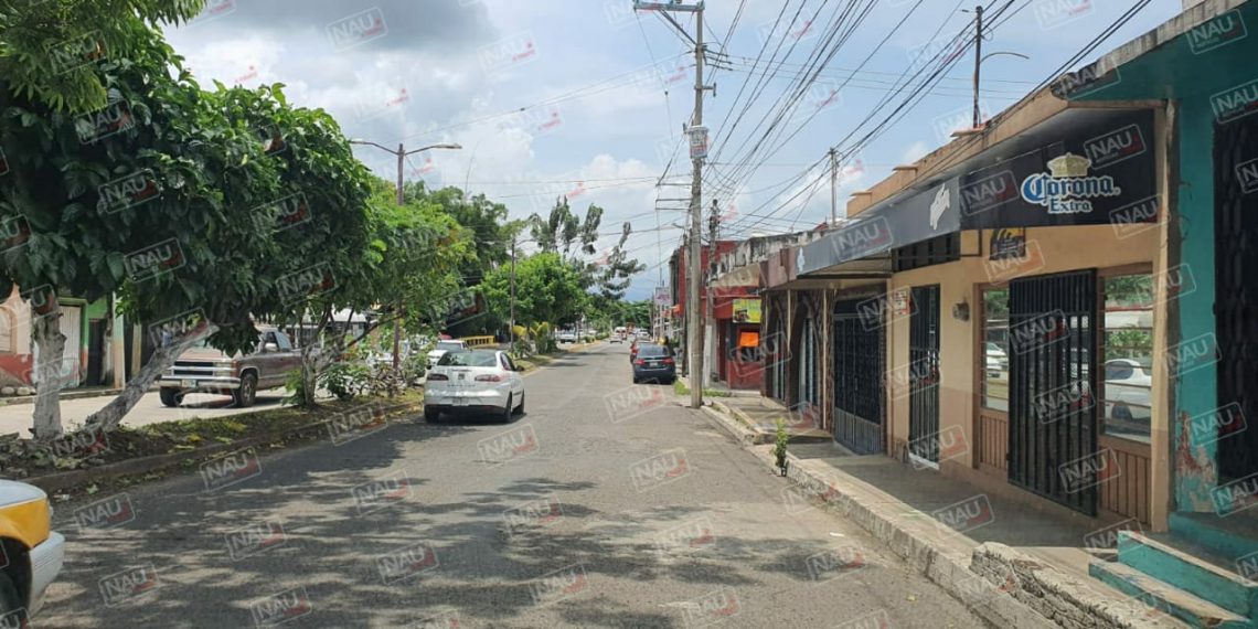 Roban en la coctelería El Camaronazo.