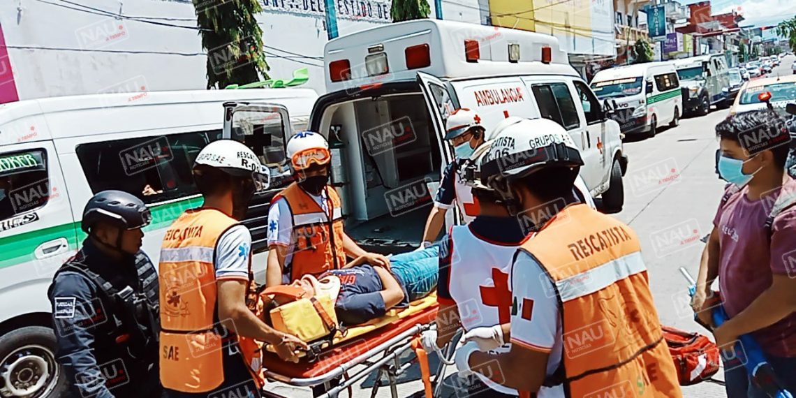 Mujer fue atropellada por un taxi en la central Norte.