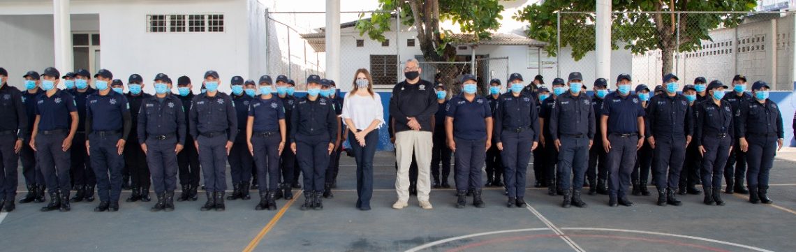 POLICÍAS MUNICIPALES DE TAPACHULA RECIBEN CAPACITACIÓN EN DERECHOS HUMANOS