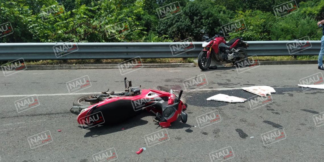 Un muerto y tres heridos deja choque de dos motocicletas