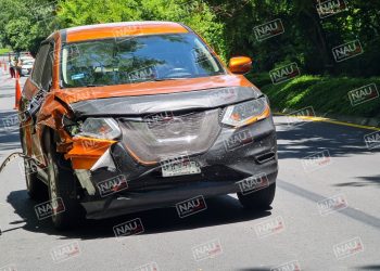 Dos lesionados en choque de vehículo y motocicleta en Mapastepec