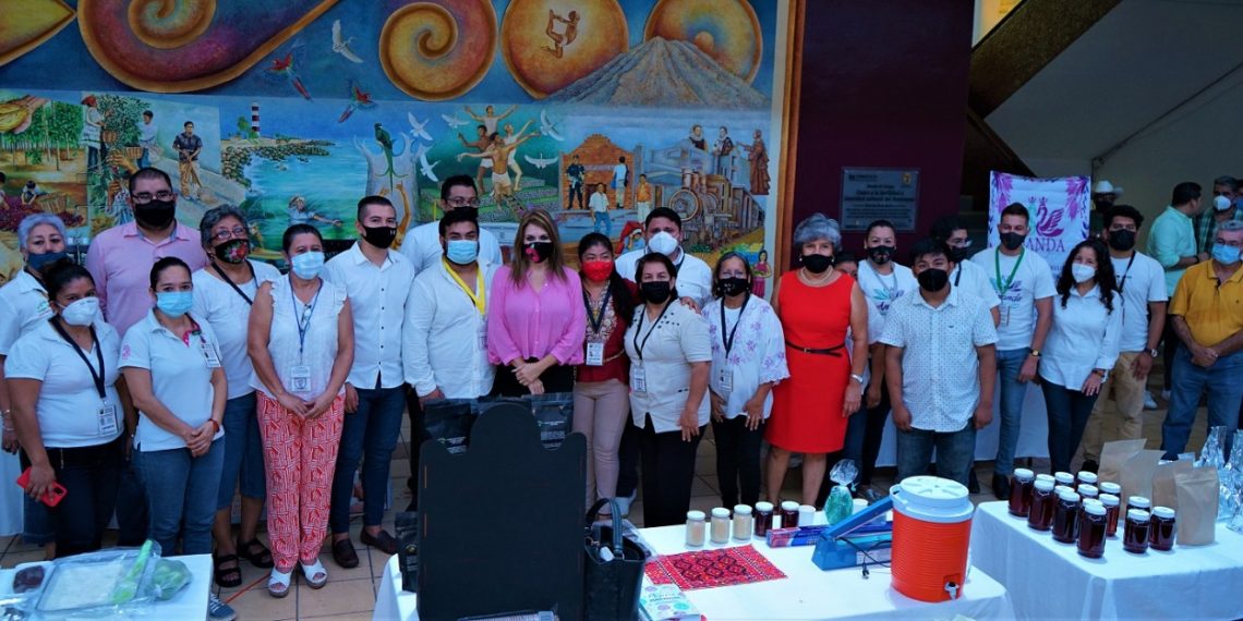 AYUNTAMIENTO DE TAPACHULA ACERCA A CONSUMIDORES Y PRODUCTORES DE LA REGIÓN