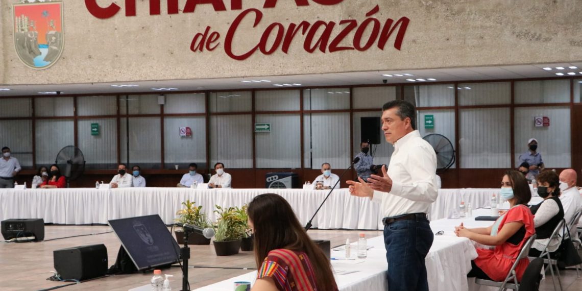 Rutilio Escandón exhorta a la población a mantener medidas preventivas ante la temporada de lluvias