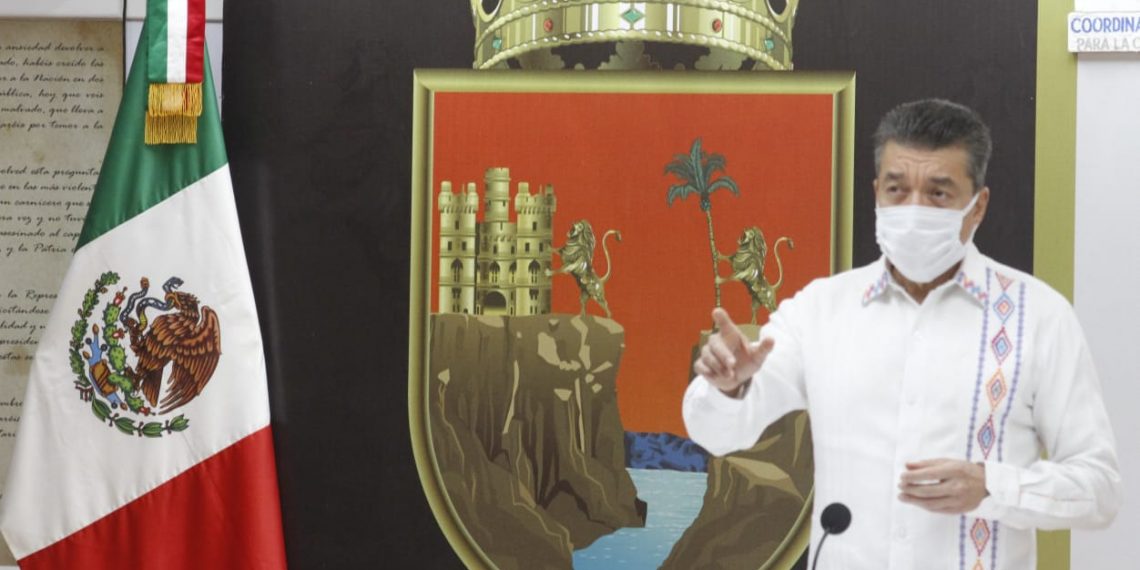 Vacunación contra COVID-19 es gratuita; llaman a las y los chiapanecos a no dejarse engañar