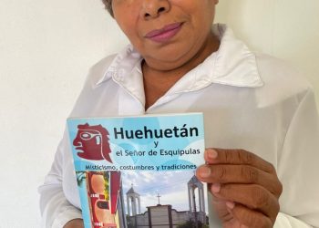 Presentaron libro con la historia y tradiciones de Huehuetán.