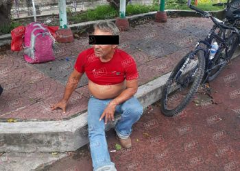 Detienen a tres por fumar marihuana y estar ebrios en vías públicas.