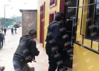 Explota coche bomba en Pantelhó; mueren tres personas.