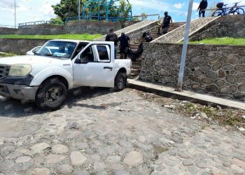 Personas adictas a las bebidas embriagantes presuntamente mataron a golpes a otra persona.