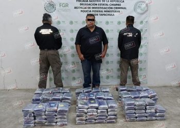 Pierde el narco más de 78 millones de pesos al decomisar 178 paquetes de cocaína en Huixtla.