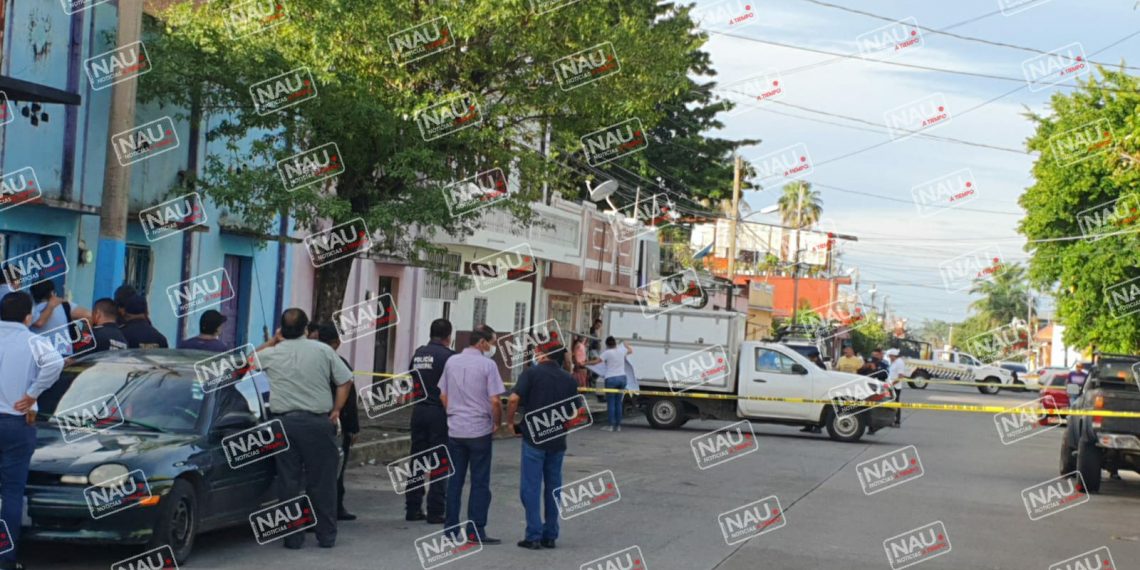 Asesinan a balazos al director del Centro de Salud de Tapachula.