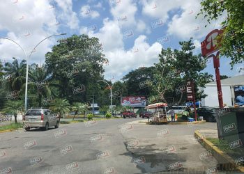 Roban 55 mil pesos a empleada de una tienda de ventas de materiales de construcción.