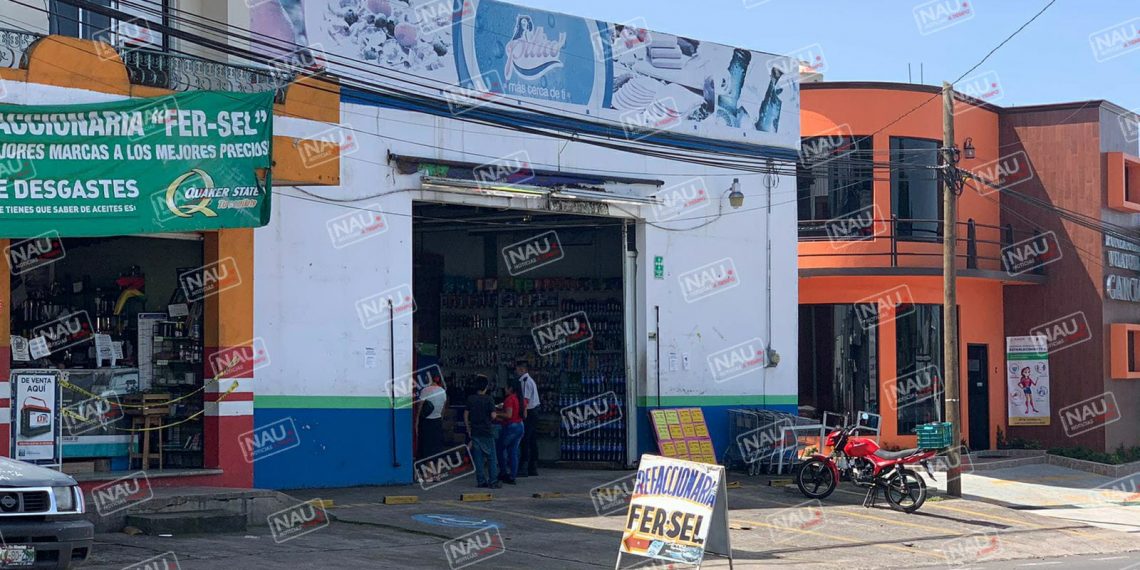 Dos sujetos abordo de una motocicleta asaltan tienda “Piticó” ubicada en Cacahoatán.
