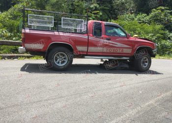 Muere motociclista al ser embestido por un vehículo y lo aventó a un rio