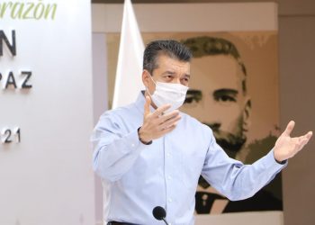 Llegaron a Chiapas 121 mil 600 vacunas contra COVID-19 este martes, informa Rutilio Escandón