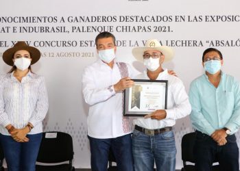 Inaugura Rutilio Escandón el XXIV Concurso Estatal de la Vaca Lechera “Absalón Castellanos Domínguez”