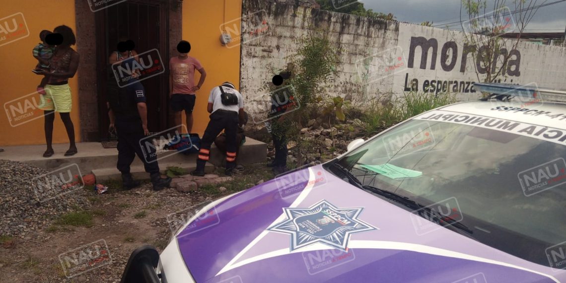 Haitiano golpeó a su pareja a pedradas