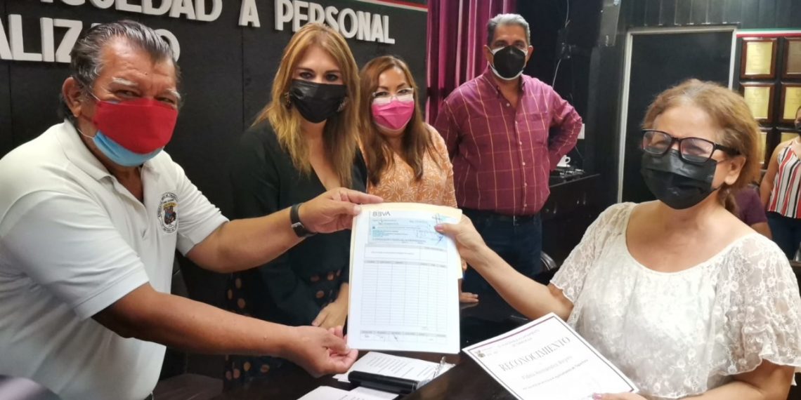 AYUNTAMIENTO CUMPLE CON PAGO DE PRIMA DE ANTIGÜEDAD A TRABAJADORES SINDICALIZADOS