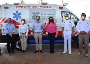 AYUNTAMIENTO DE TAPACHULA RECIBE AMBULANCIA DONADA POR ACNUR