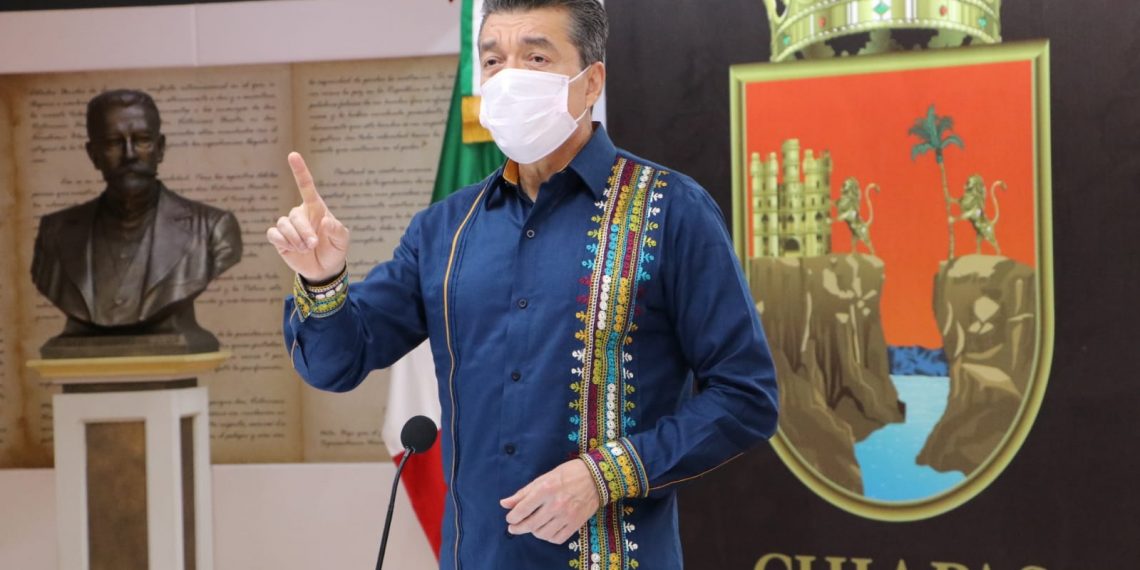 Reconoce Rutilio Escandón gran esfuerzo del personal de salud en el combate al COVID-19