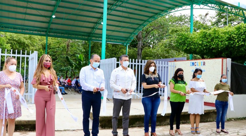 En Palenque, inaugura Rutilio Escandón rehabilitación del Centro de Atención Múltiple Modalidad Escuela