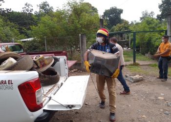 EN TAPACHULA SE MANTIENEN ACCIONES DE NEBULIZACIÓN Y DESCACHARRIZACIÓN EN COLONIAS DEL SUR-PONIENTE