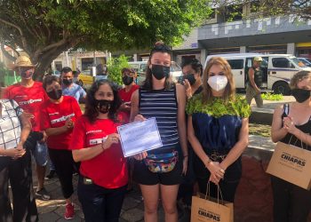 RECONOCE EL AYUNTAMIENTO DE TAPACHULA A ESTUDIANTES DE COLLEGE OF NEW YORK