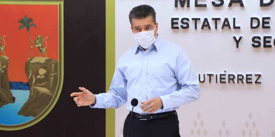 Vacunación anti COVID-19 a mayores de 18 años se realiza con éxito en Chiapas: Rutilio Escandón