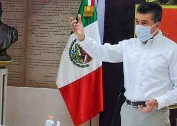 Pide Rutilio Escandón no caer en excesos de confianza, aunque se cuente con vacuna anticovid