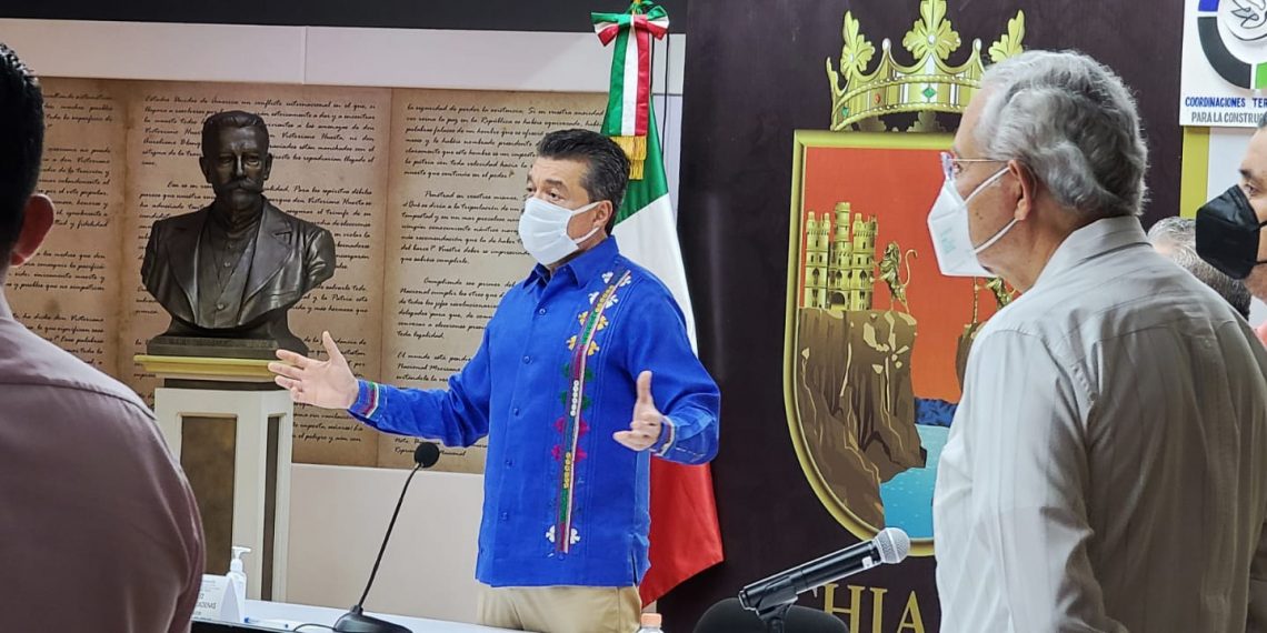 Pide Rutilio Escandón a la población, especialmente a las y los jóvenes, vacunarse contra COVID-19