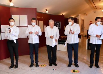 AMLO y Rutilio Escandón conmemoran Bicentenario de la Proclamación de Independencia de Chiapas