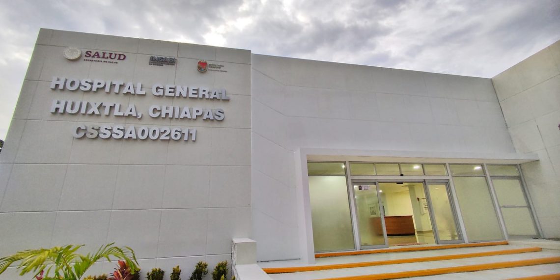 Presidente AMLO y Rutilio Escandón inauguran la reconversión del Hospital General de Huixtla