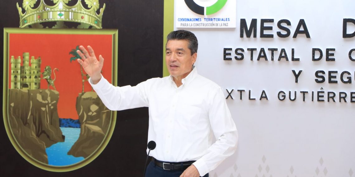 Tras arribo de 210 mil dosis anticovid, exhorta Rutilio Escandón a acudir a centros de vacunación