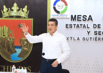 Tras arribo de 210 mil dosis anticovid, exhorta Rutilio Escandón a acudir a centros de vacunación