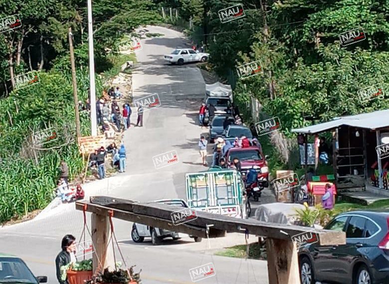 ANUNCIAN BLOQUEO CARRETERO EN TEOPISCA – SAN CRISTOBAL.