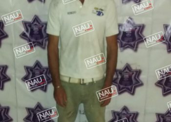 Detienen a dos hombres por golpear a mujeres.