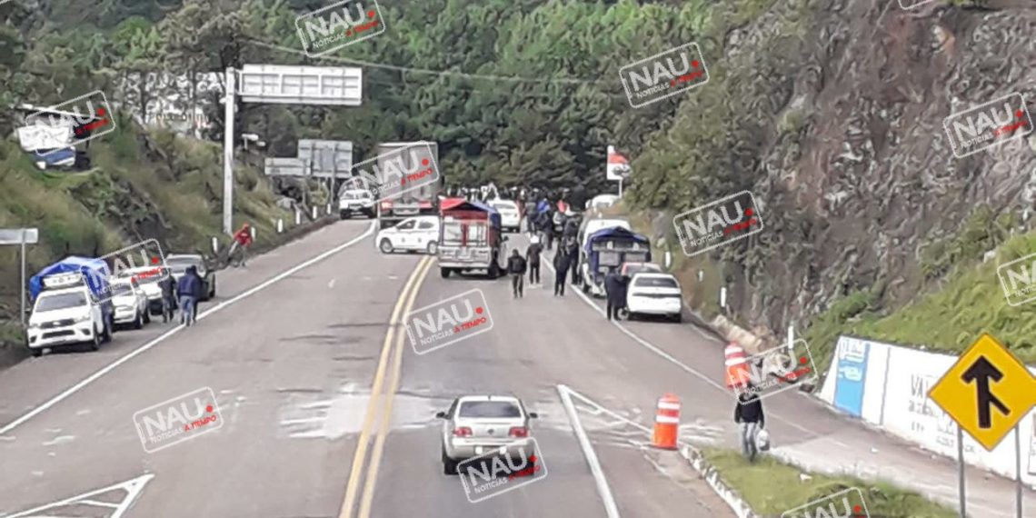 BLOQUEO CARRETERO SAN CRISTOBAL DE LAS CASAS.