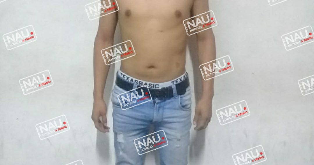 Con pistola en mano fue detenido en el centro de Tapachula.