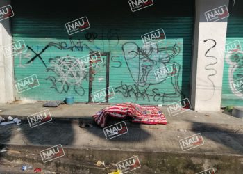 Muere indigente en la vía pública.