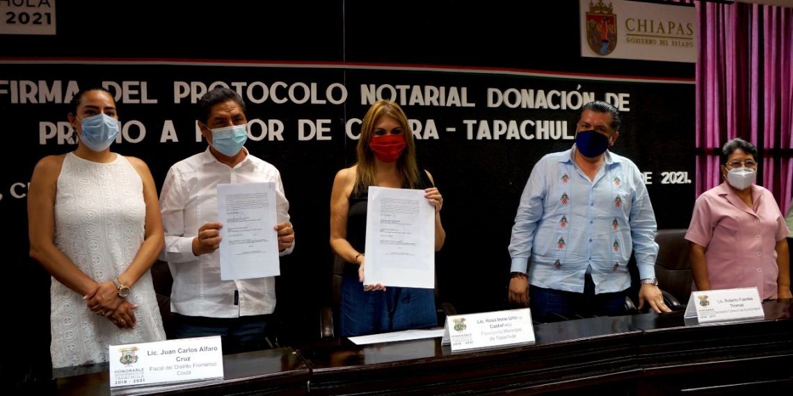 AYUNTAMIENTO DE TAPACHULA Y FGE FIRMAN PROTOCOLO NOTARIAL DE DONACIÓN DE PREDIO A FAVOR DE CENTRA