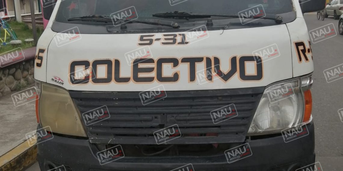 Conductor de combi de la ruta Pemex, fue sancionado al tirar a una señora de la tercera edad