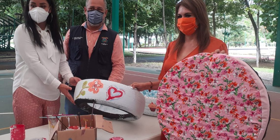 JÓVENES TAPACHULTECOS INICIARON EL TALLER RECAPACICLA “DALE UN GIRO A TU VIDA”