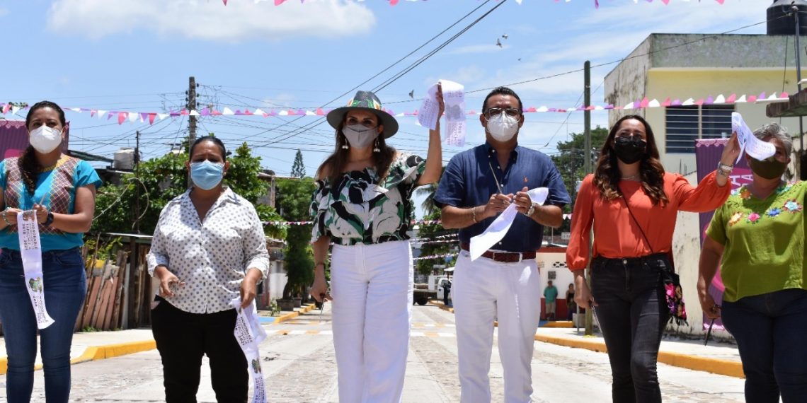CON CALLES NUEVAS SE HACE JUSTICIA SOCIAL A LAS COLONIAS VILLA LAS FLORES Y LA PERLA SUR
