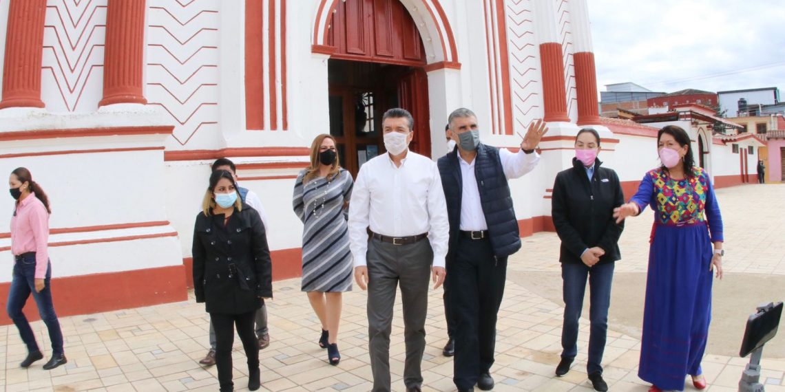 Inaugura Rutilio Escandón mejoramiento imagen urbana del Barrio de Mexicanos, en San Cristóbal de Las Casas