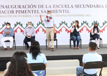 En Cacahoatán, Rutilio Escandón inaugura espacios en la Secundaria “Jacob Pimentel Sarmiento”