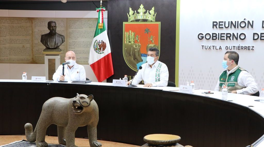 Se fortalece estrategia de vacunación anticovid con aplicación casa por casa: Rutilio Escandón