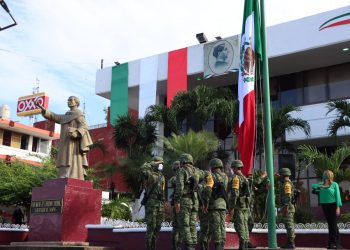 CELEBRA AYUNTAMIENTO DE TAPACHULA 211 ANIVERSARIO DEL INICIO DE LA INDEPENDENCIA DE MÉXICO